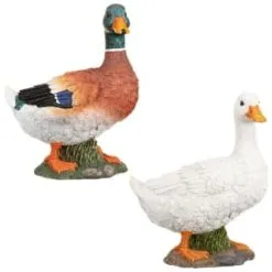 B&M Resin Duck Garden Ornament - White -Garden Furniture Shop 342055 resin duck ornament group