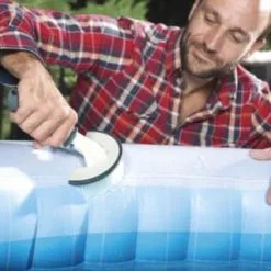 Lay-z Spa Lay-Z-Spa All In One Cleaning Tool Set -Garden Furniture Shop 366522 lay z spa all in one cleaning tool set 4