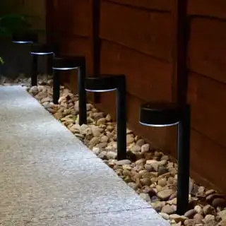 Mason & Jones - Solar Specialists Solar Powered New York Post Lights 8pk 4 Mason & Jones - Solar Specialists Solar Powered New York Post Lights 8pk - Image 2