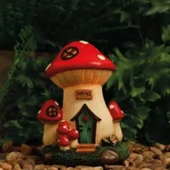B&M Assorted Mushroom House Ornament With Glowing Solar Light -Garden Furniture Shop 393429 mushroom house ornament with glowing solar light 4